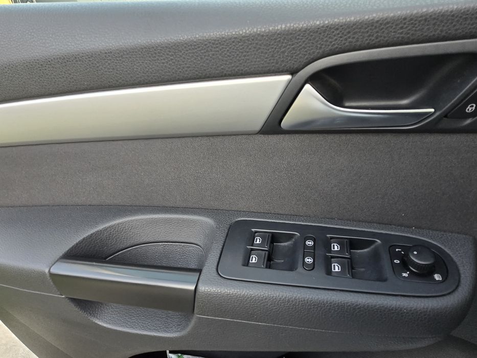 VW Sharan 2.0 TDI 7 locuri