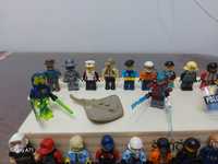 Lego figurine și accesorii