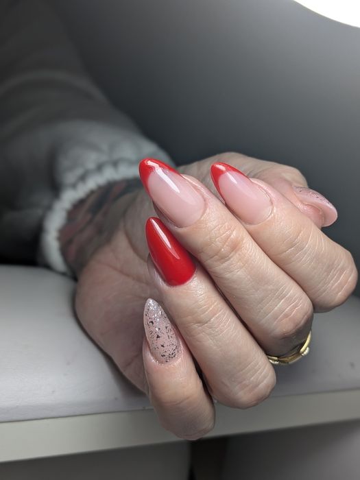 Трендовый маникюр и педикюр сергели