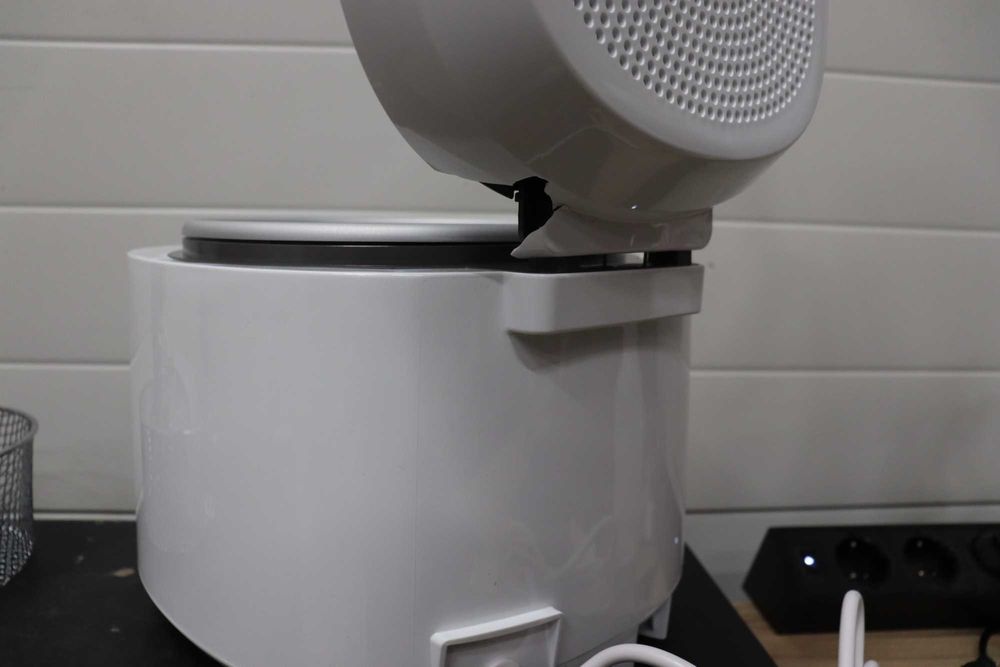 Фритюрник Moulinex Uno (AF2031) 1.8L 1500W, с ДЕФЕКТ