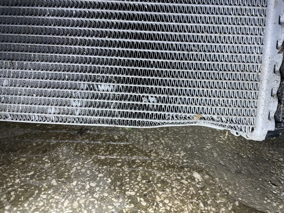 Radiator apa Audi RSQ7, RSQ8, Urus, Bentayga - 4M0121251M