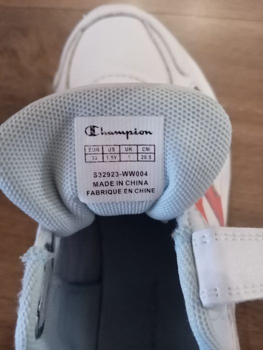 Маратонки за момиче