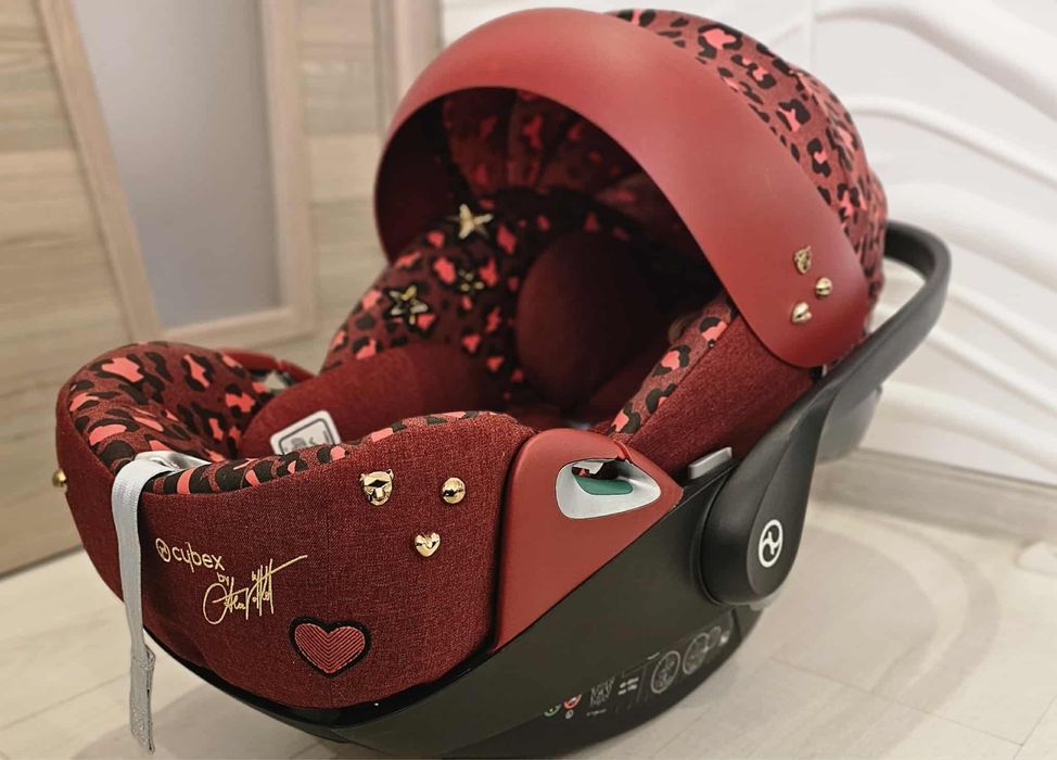 Столче за кола Cybex Cloud T i-Size Rockstar