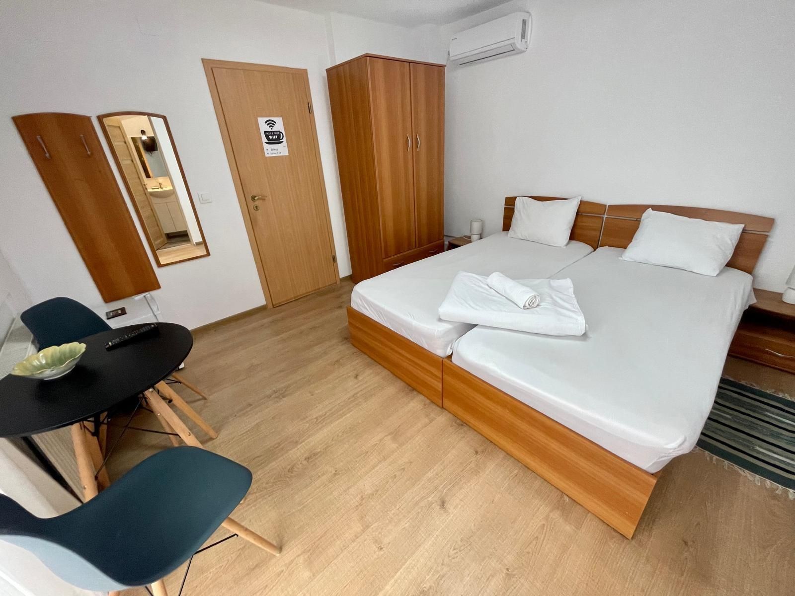 Pensiune/ camera pensiune inchiriat regim hotelier
