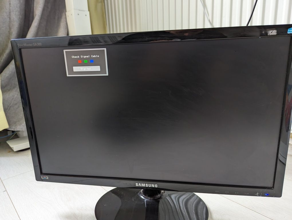 Monitor LED Samsung 21.5 inch