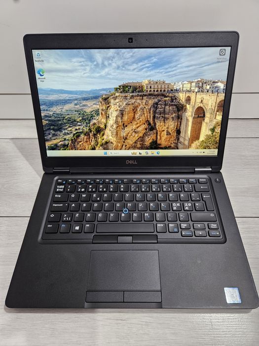 Dell Latitude 5490