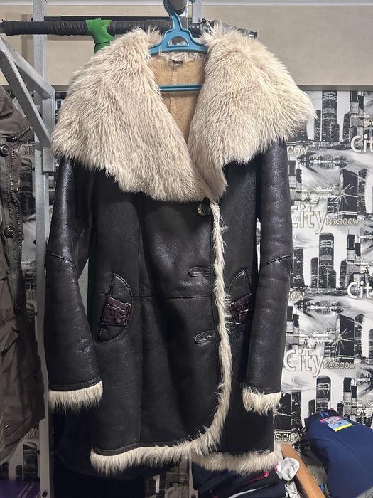 Женская дубленка