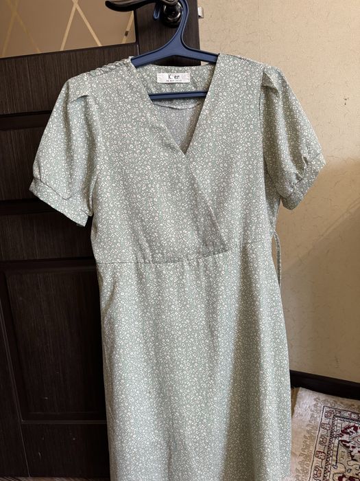 Продам женское платье