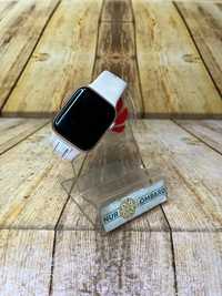 Часы Apple watch series 4 40mm Нур Ломбард код товара 0110