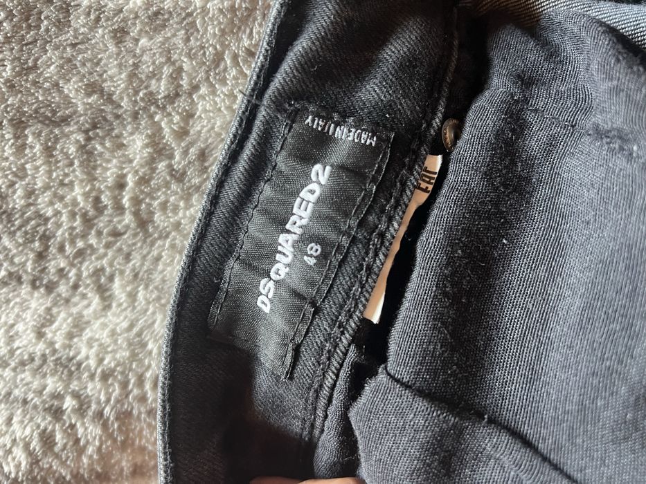 Dsq2 Dsquared2 дънки къси и панталони