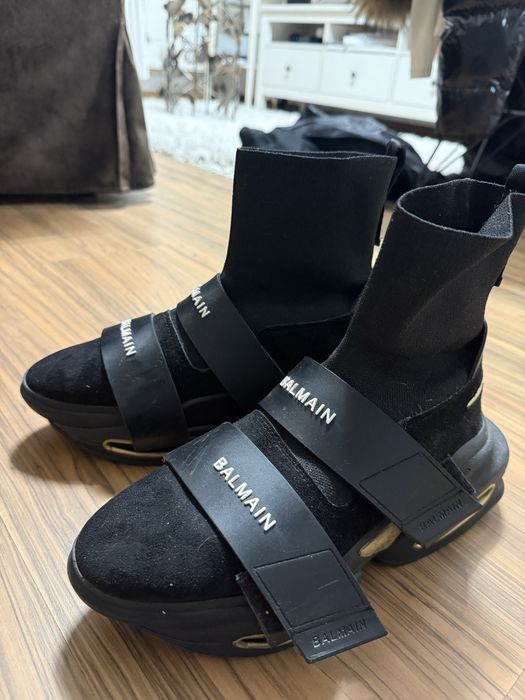 Adidasi Balmain marimea 40/39
