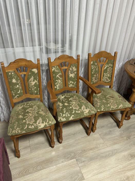 Деревянные стулья — натуральное дерево