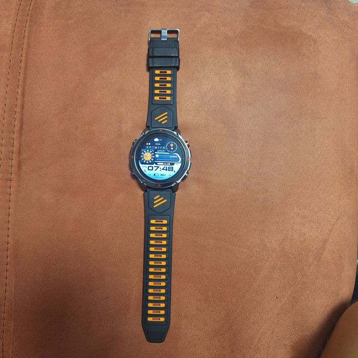 Smartwach, cu Gps, rezistent la apa, altimetru