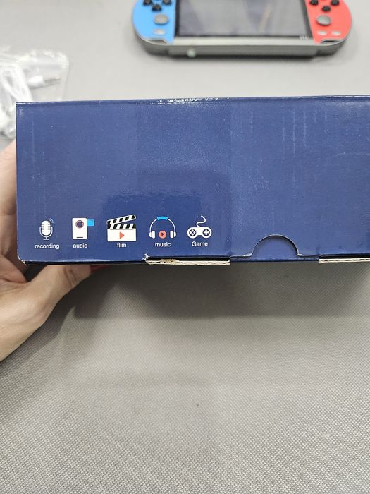 Конзола за игри- Нова