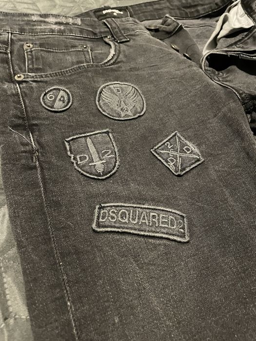 Продавам DSQUARED2 дънки