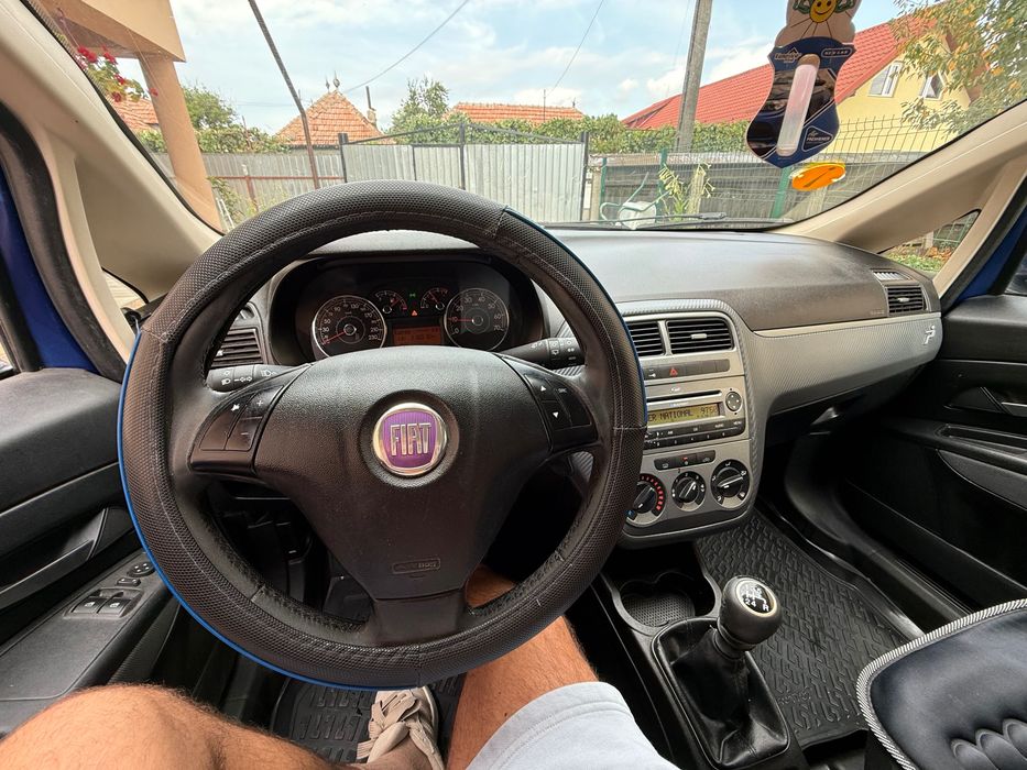 Fiat punto de vanzare