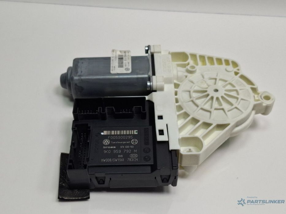 Motoras macara geam dreapta fata VOLKSWAGEN PASSAT Variant 3C5 2005 - 2011 TDI BMP 1K0959702Q , 1K0959792M