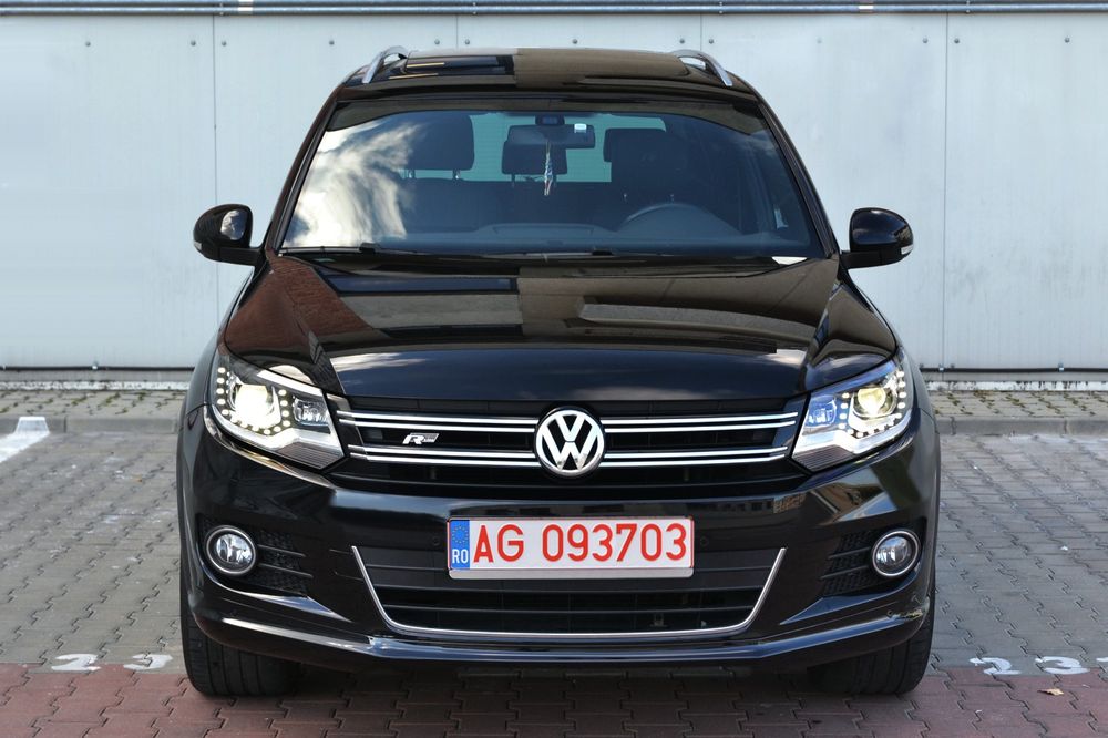 Tiguan R-Line 2.0TDi Automat 4Motion Full Led 177CP Trapă Panoramica