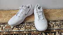 Adidași albi, de piele, Nike, nr 40