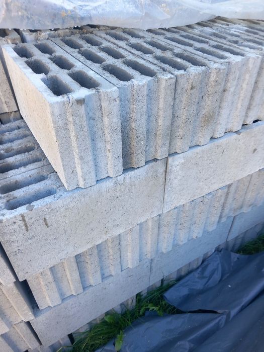 Vand boltari de zidarie