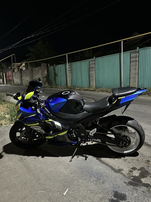 Suzuki Gsx1000r k8