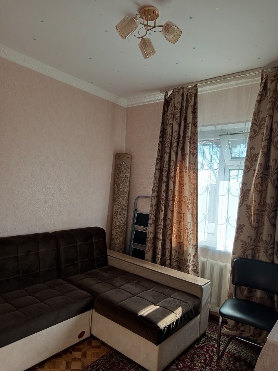 Трёхкомнатная квартира в яшнабадском районе