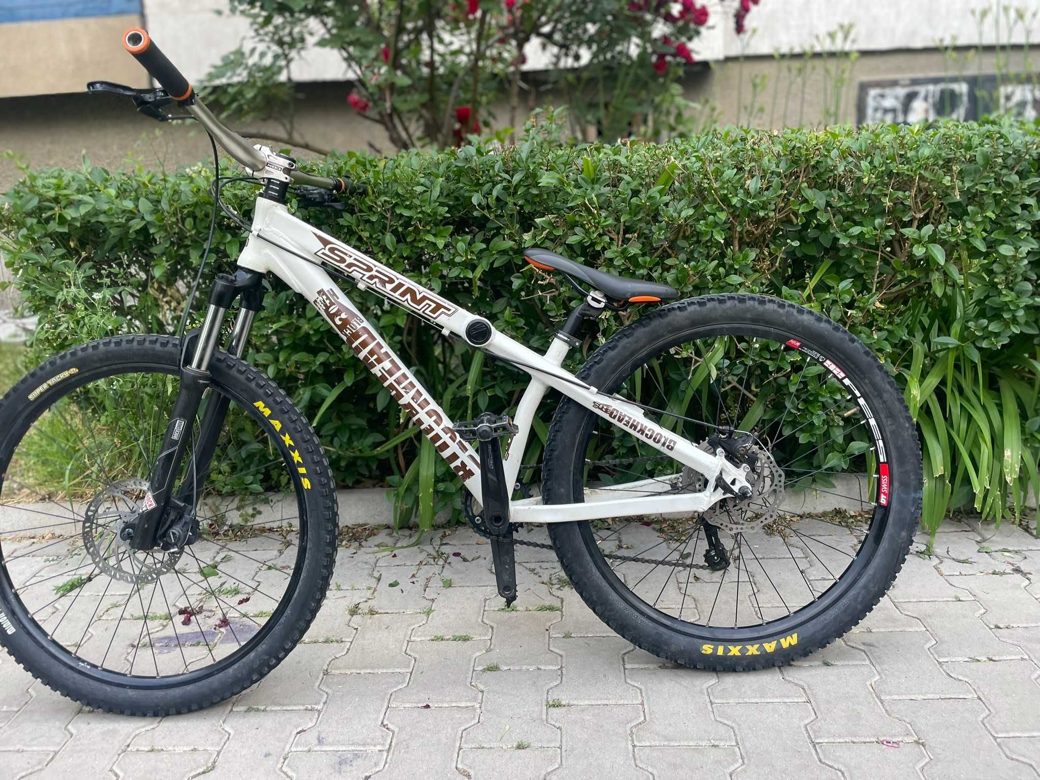 Продавам колело sprint blockhead 26 цола