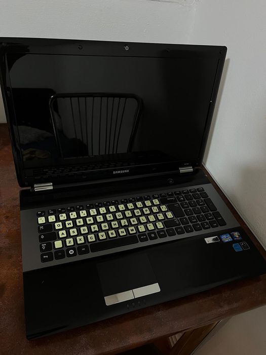 Vând laptop Samsung Notebook Np-rc730 Intel core I7, Windows 10