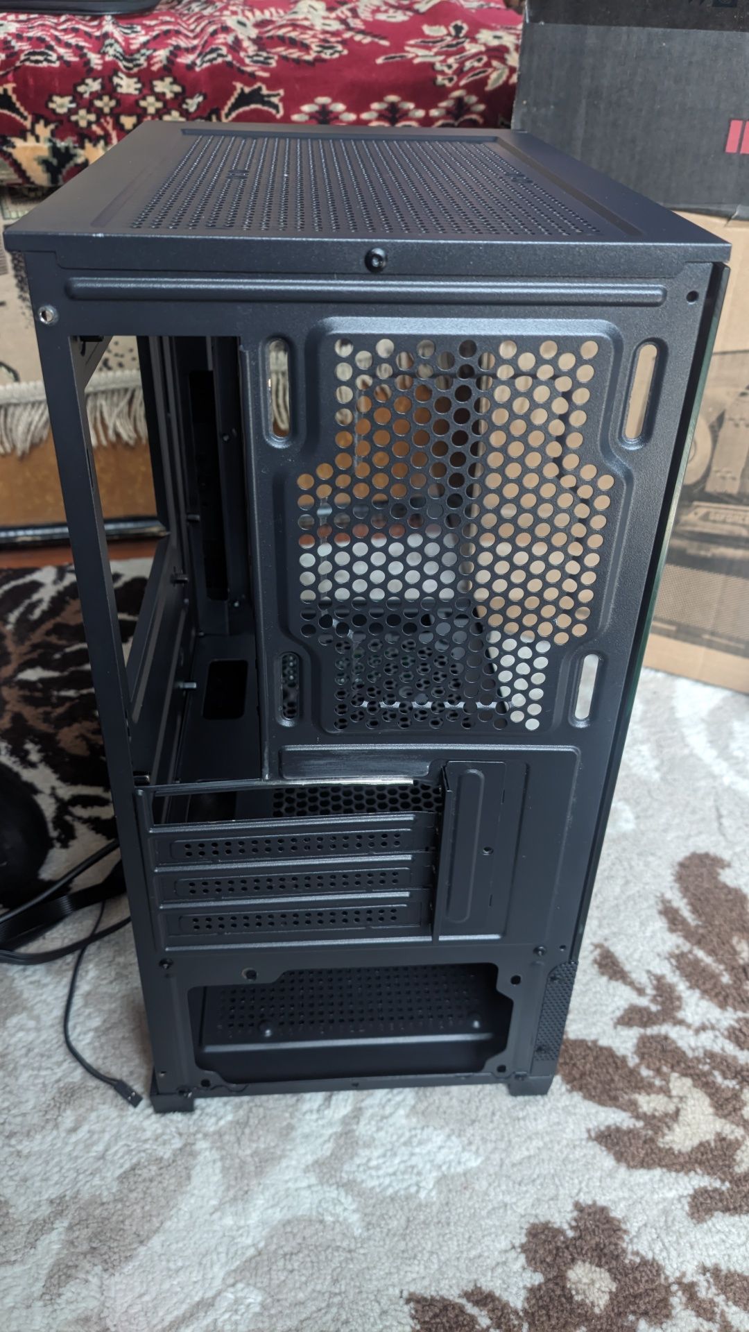 Корпус Invader Q4M