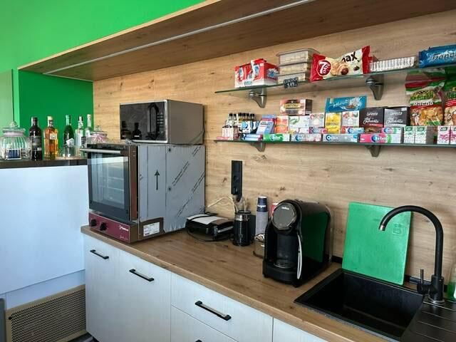 Дава се под наем Магазин в Бургас, Акациите - 30 кв.м за 408 € - Снимка #2