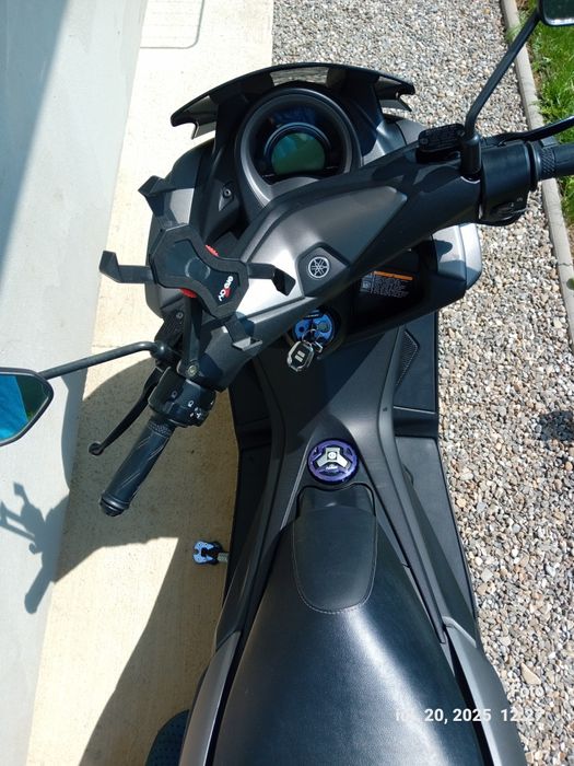 Vand Scuter Yamaha Nmax 125 cc An 2019 pret 2000 euro