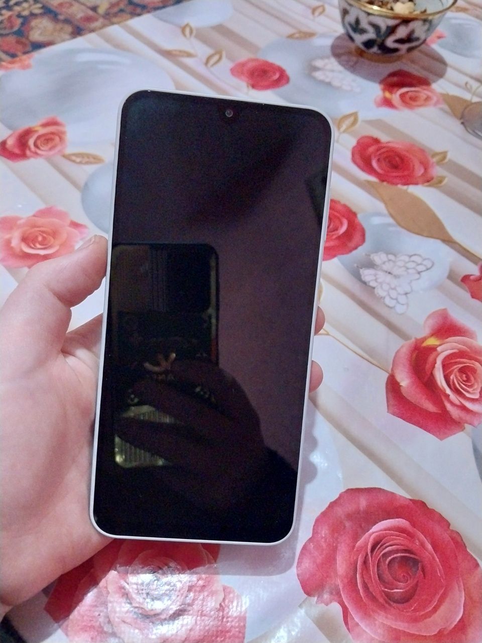 Samsung A 16 holati ideal yangi olingan kar dak bo