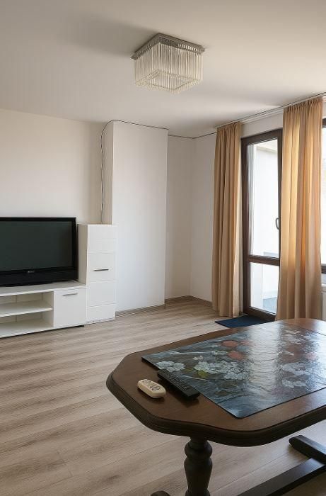 Дава се под наем Етаж от къща в Варна, м-т Траката - 110 кв.м за 500 € - Снимка #1