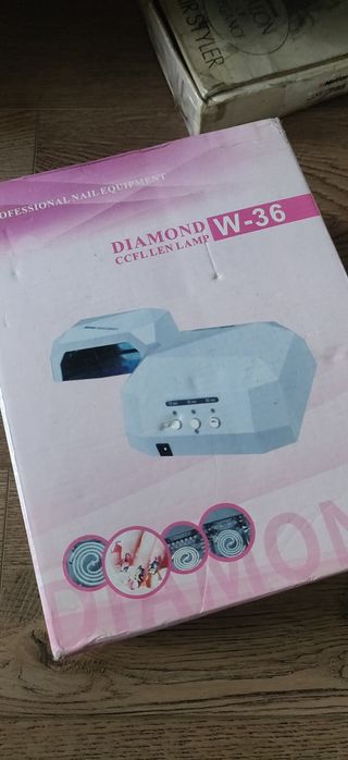 Лампа маникюрная