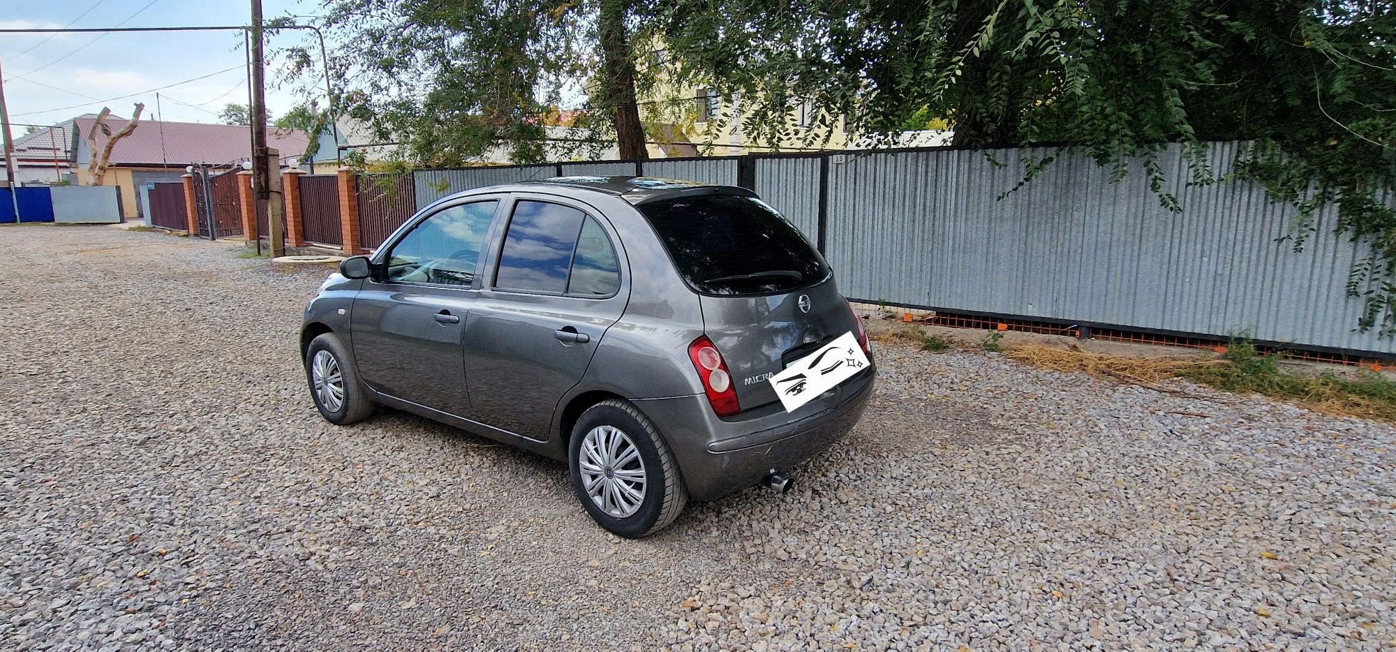 Продам авто NISSAN MICRA автомат