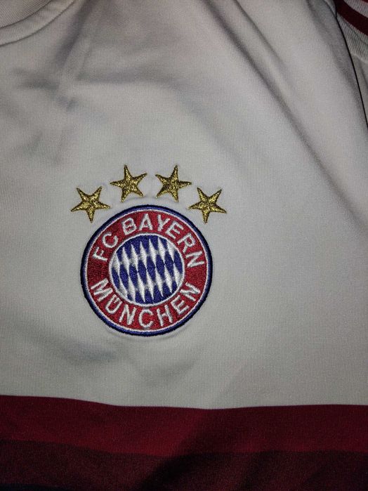 Оригинална тениска на Байерн Мюнхен