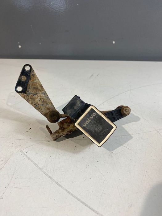 Cantar xenon punte spate VOLVO S60R 2006-2009 8622446