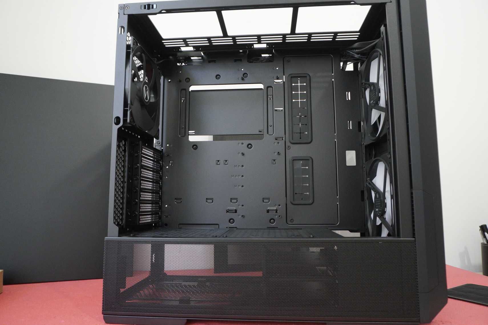 Компютърна кутия Lian Li Lancool 216 RGB / Вкл.ДДС