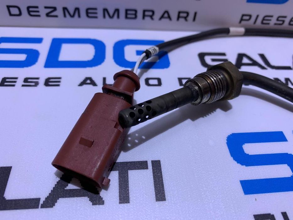 Senzor Temperatura Gaze Evacuare VW Touareg 2.5TDI BPD BPE 2003 - 2010 Cod Piesa : 070 906 088 D / 070906088D