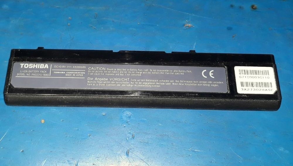 TOSHIBA BATTERY PA3331 10,8 Volt...