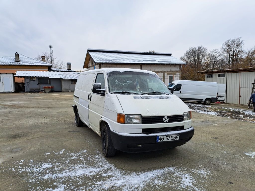 Vând sau schimb vw transportar cu  oi țurcane