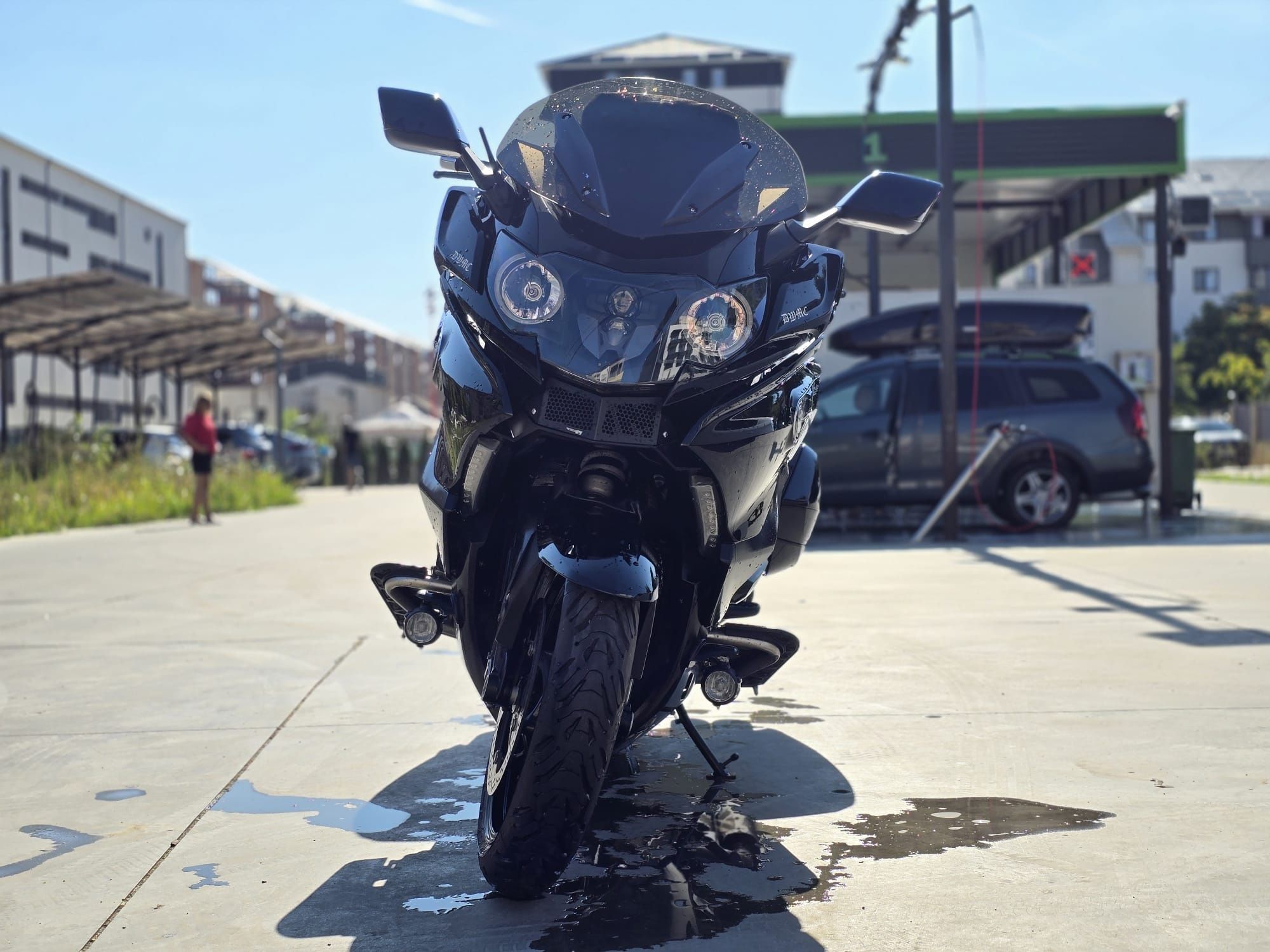 BMW K1600B B Bagger ( Nu Harley Davidson, Road Glide, Street Glide )