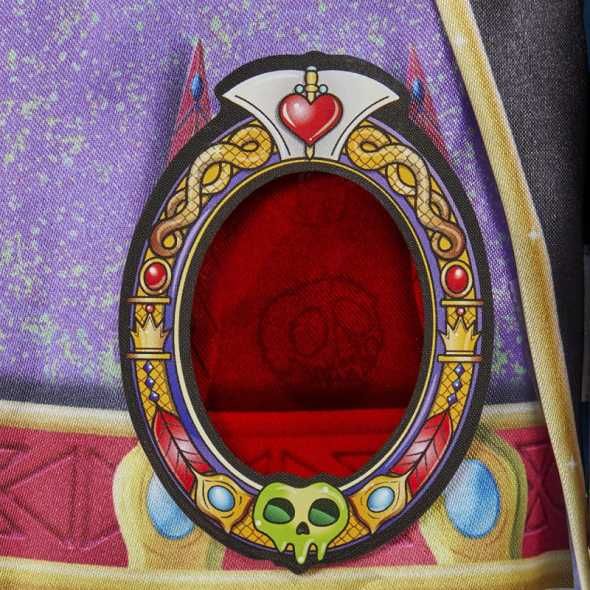 Кукла Hasbro Disney Villains Злата Кралица, 28 см