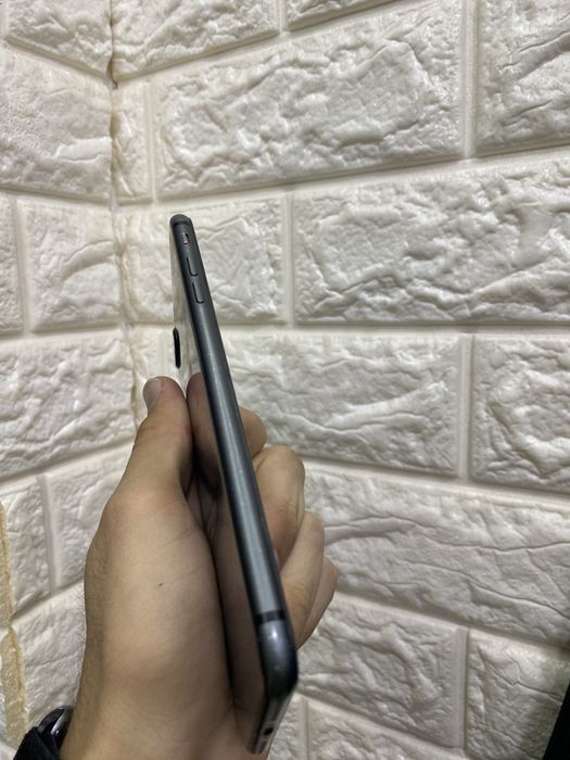 Iphone 8 plus holati yaxshi