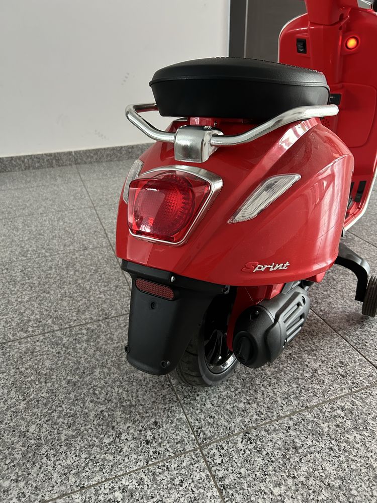 Scuter Vespa copii!