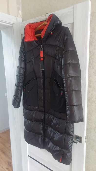 Продам зимнюю куртку