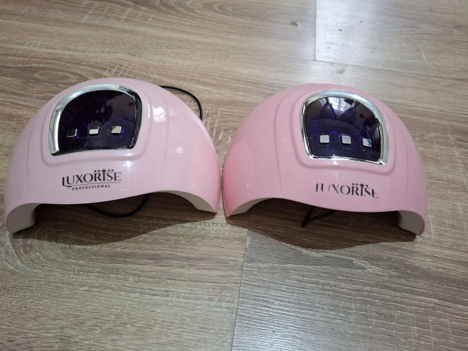 Lampa pentru manichiura