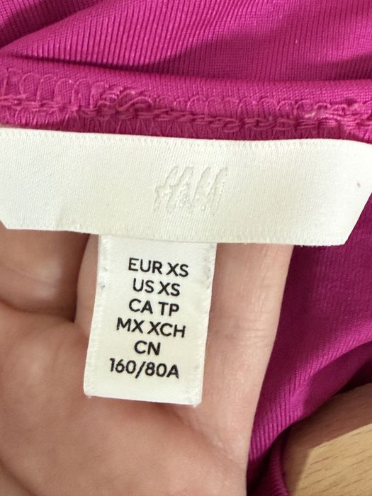 Body H&M elegant cu detaliu deosebkt