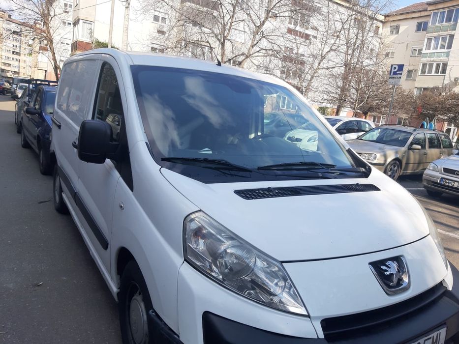 Autoutilitara de vânzare