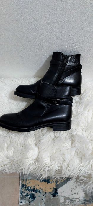 Ghete de piele ofertă